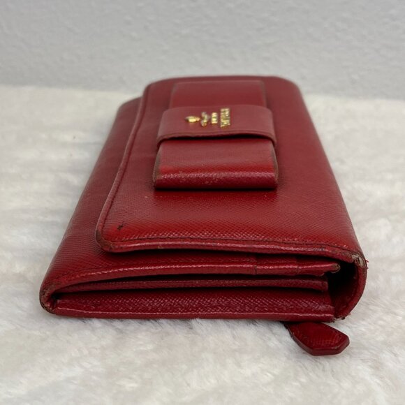 Pre-Loved Prada Red Saffiano Fiocco Bow Long Bifold Wallet - Picture 5 of 16
